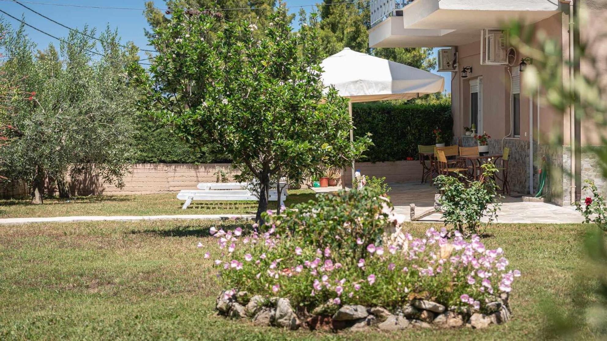 Ferienwohnung Alexandra'S Garden Paliouri Exterior foto
